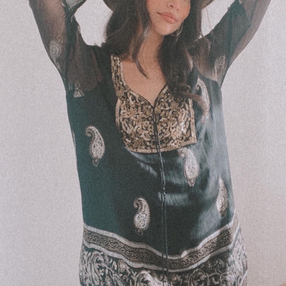 I'd Like a Glass - Boho Vintage Paisley Dress - Picture 7 of 10